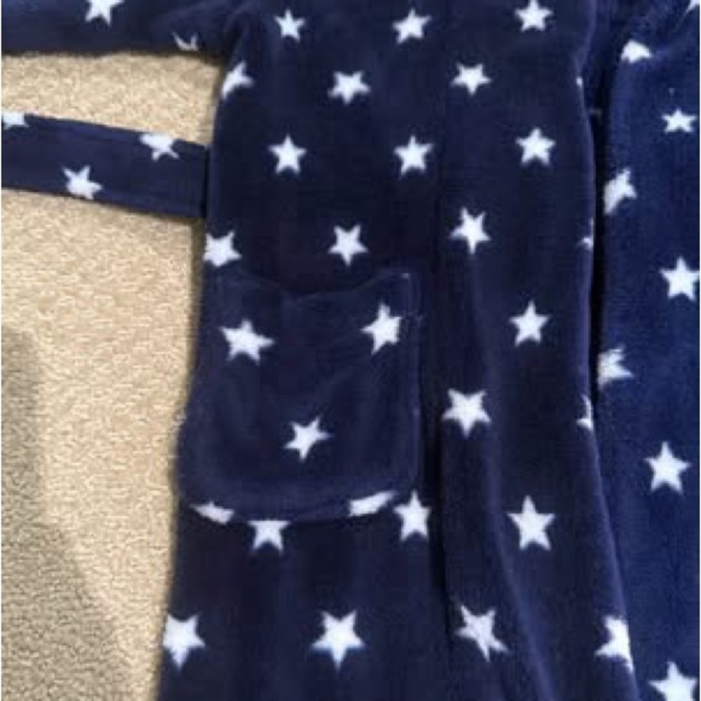 Pottery Barn Kids Robes - Picture 3 of 4